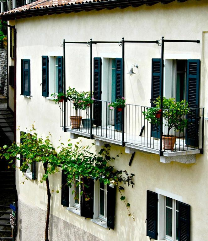Guesthouse Castagnola Лугано Экстерьер фото